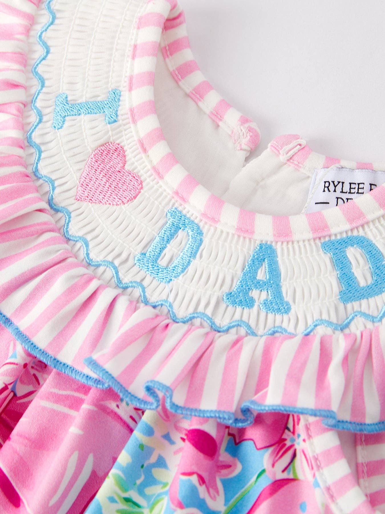 “I ❤ DAD”Embroidery Smocking Baby Girls Romper