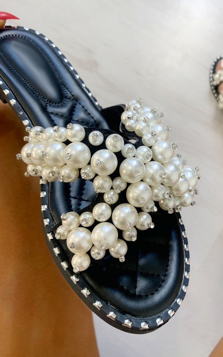 Ladies Pearl Embellished Slide