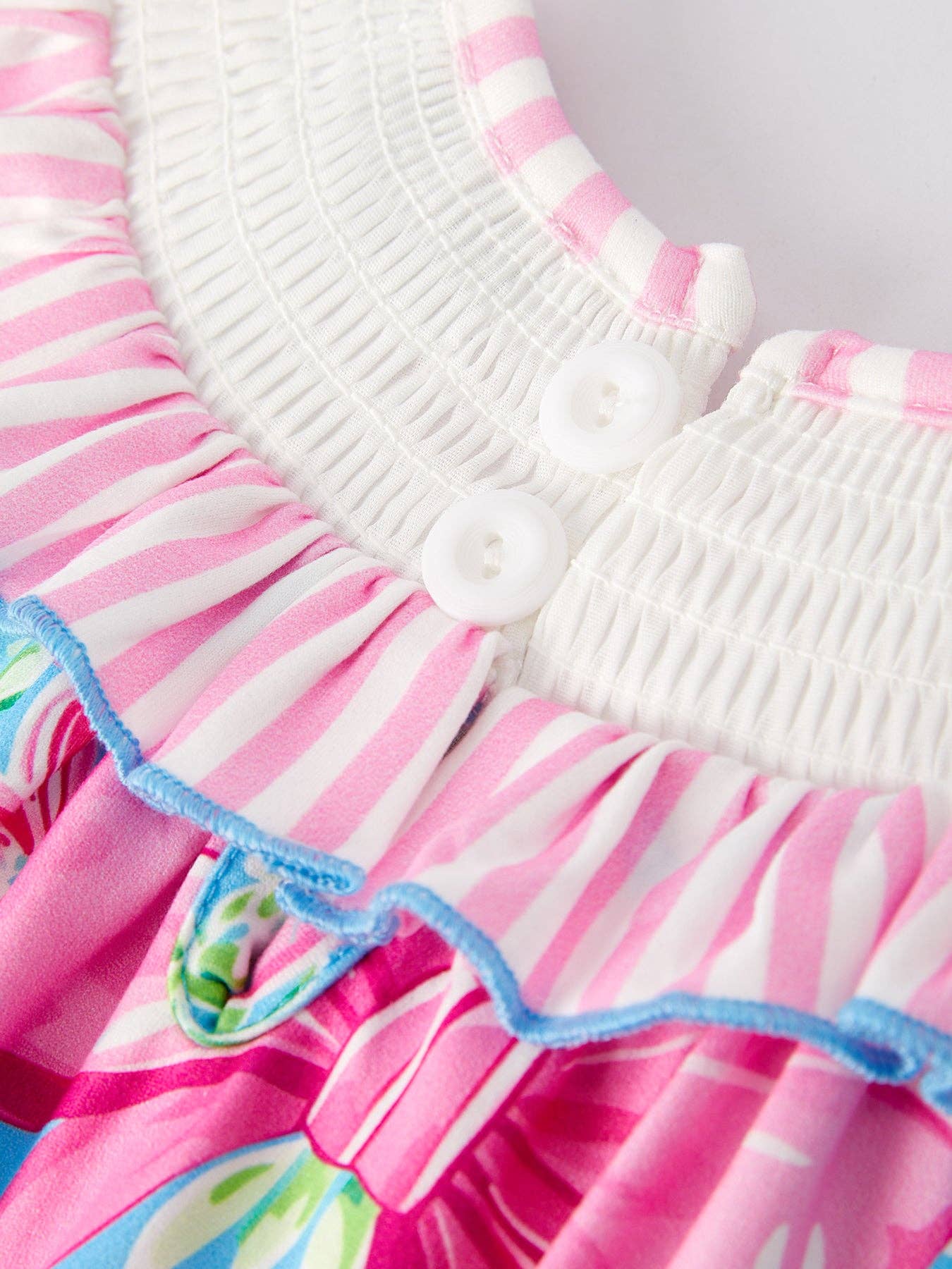 “I ❤ DAD”Embroidery Smocking Baby Girls Romper