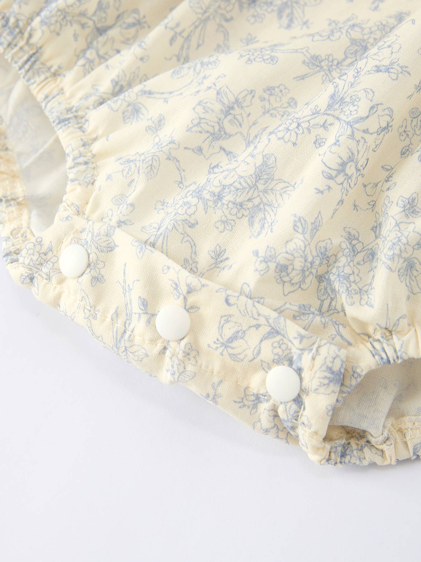 Baby Girl Romper – Vintage Floral Lace Outfit