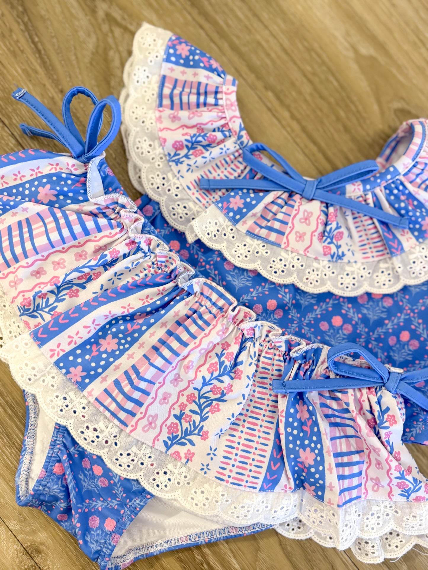 Girls Swimsuit