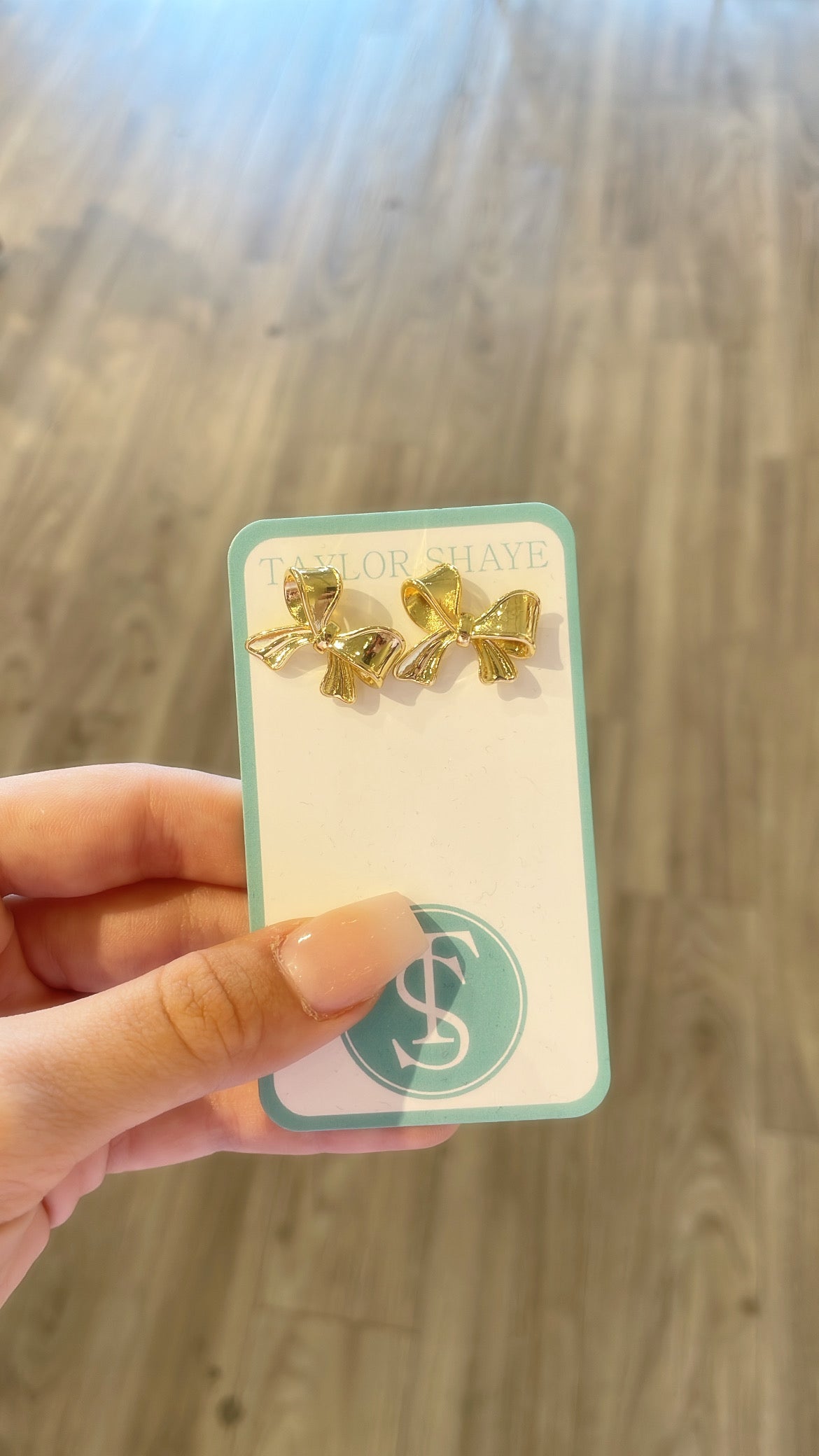 Eliza Bow Studs-Taylor Shaye