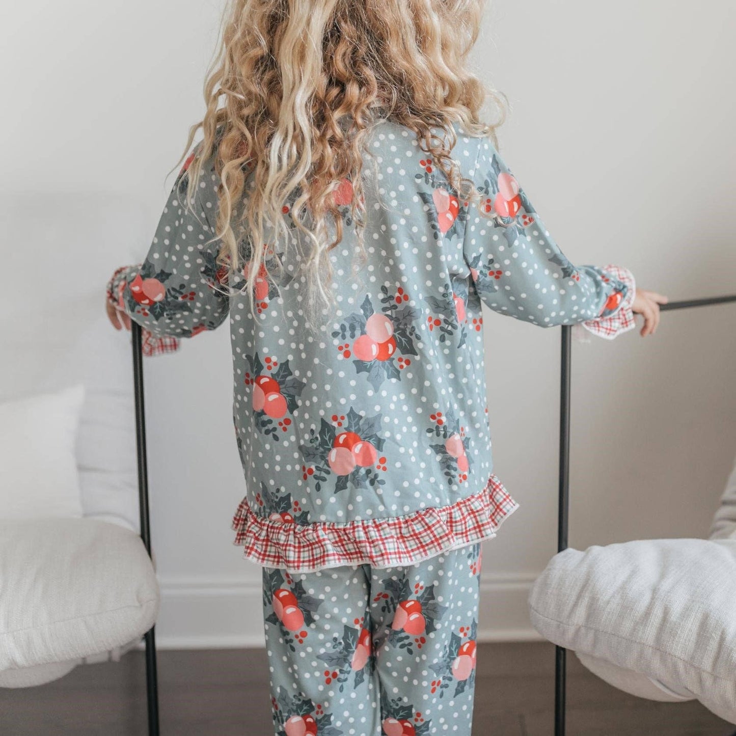 Kids Holly Berry Pocket Button Christmas Lounge Play Set