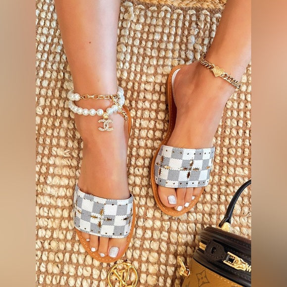Ladies Checkered Slides