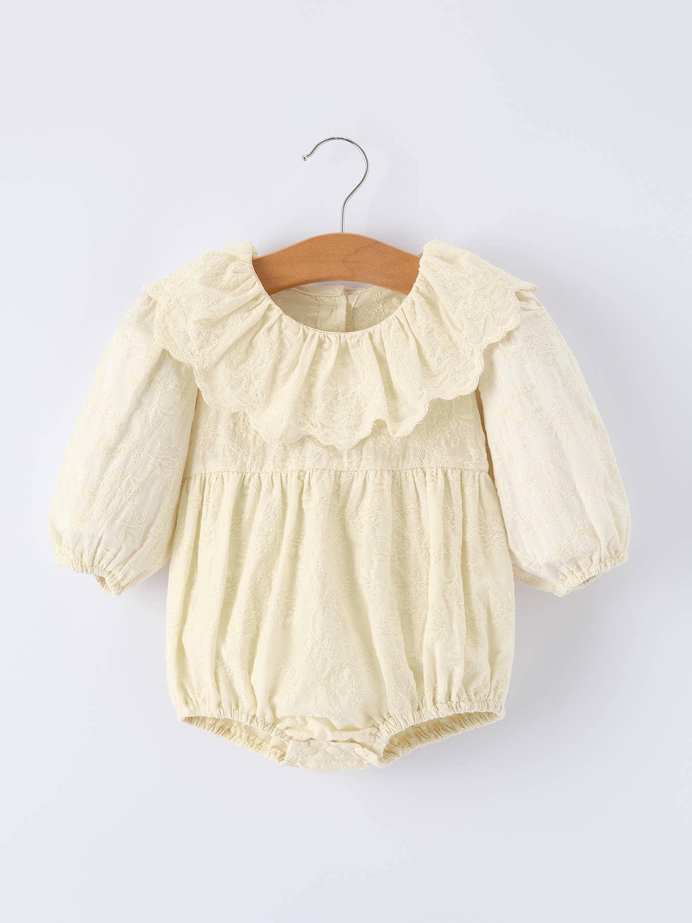 Long-Sleeved Embroidered Baby Doll Collar Romper